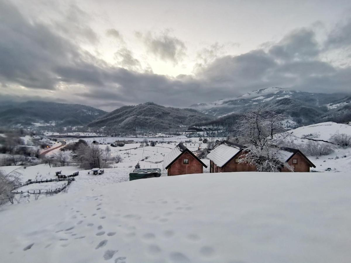 Sunny Hill Cabins Kolašin Екстериор снимка